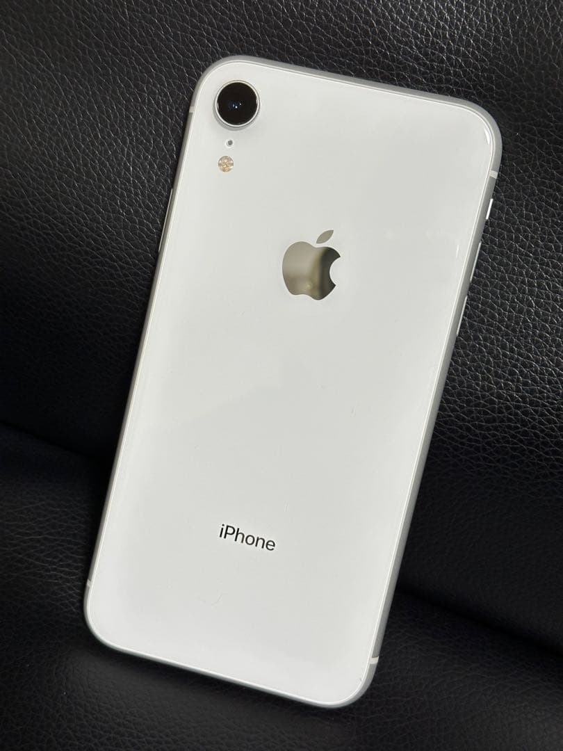 Apple iPhone XR ホワイト 64GB NIMASOフィルム付き