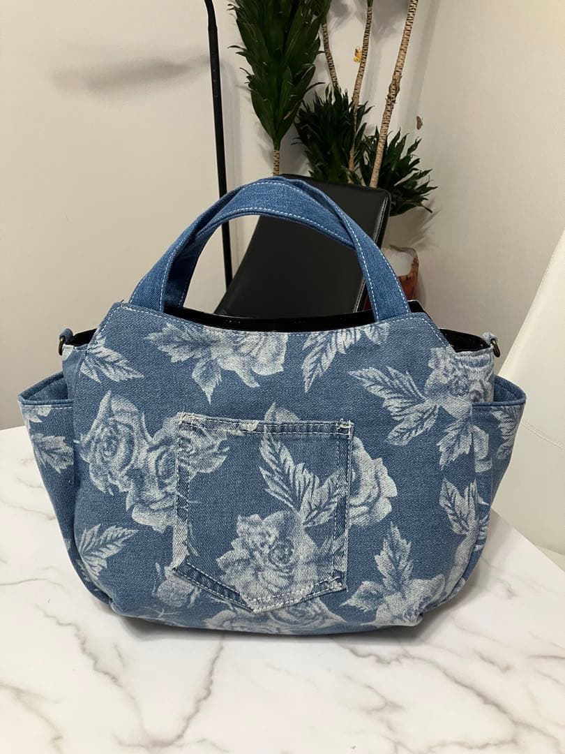 871 あつこ　　大きめデニムリメイクバック　ハンドメイド