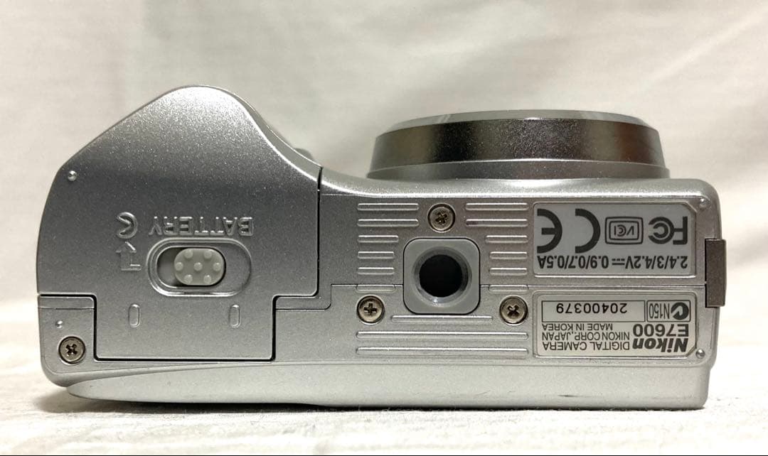 Nikon COOLPIX 7600 コンパクトデジタルカメラ