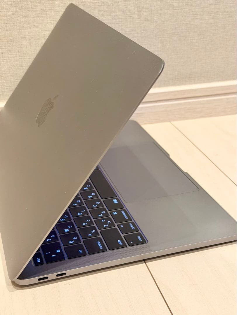 MacBook本体 MacBook Pro 2016 13inch 2 Thunderbolt 3