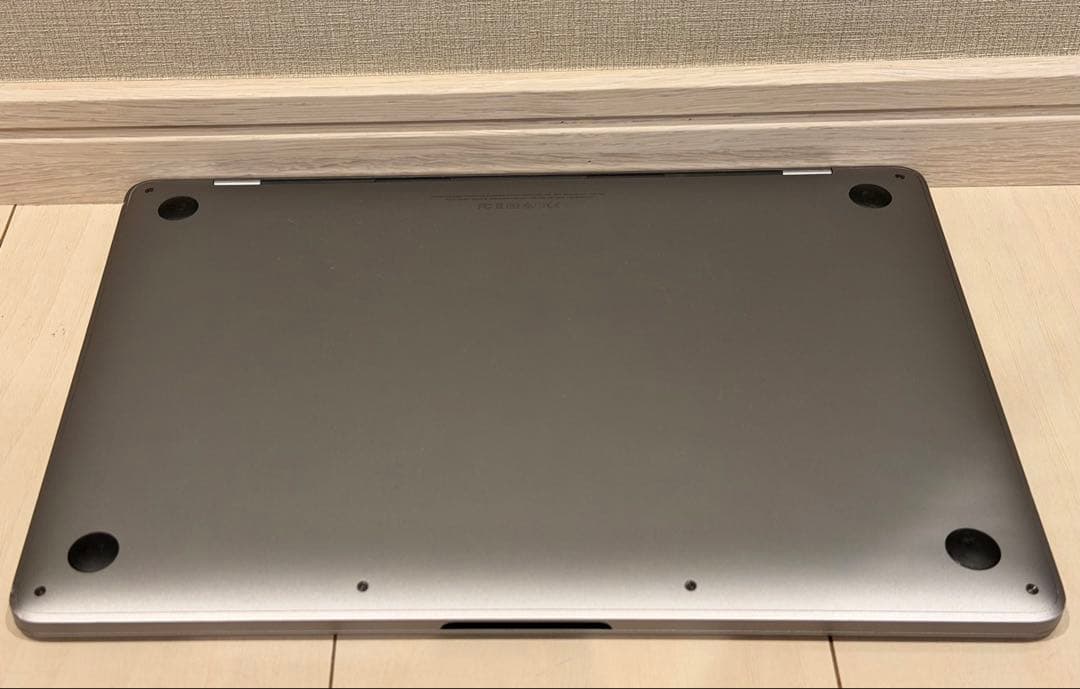 MacBook本体 MacBook Pro 2016 13inch 2 Thunderbolt 3
