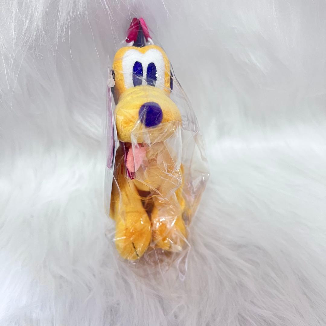 ディズニー　ミニー　パルパルーザ　プルート　ぬいぐるみバッジ