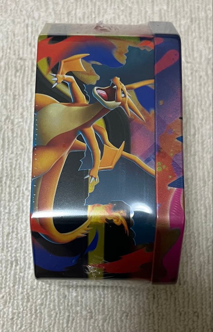 【海外限定品‼️】メガリザードンex tin 缶　ポケモンカード