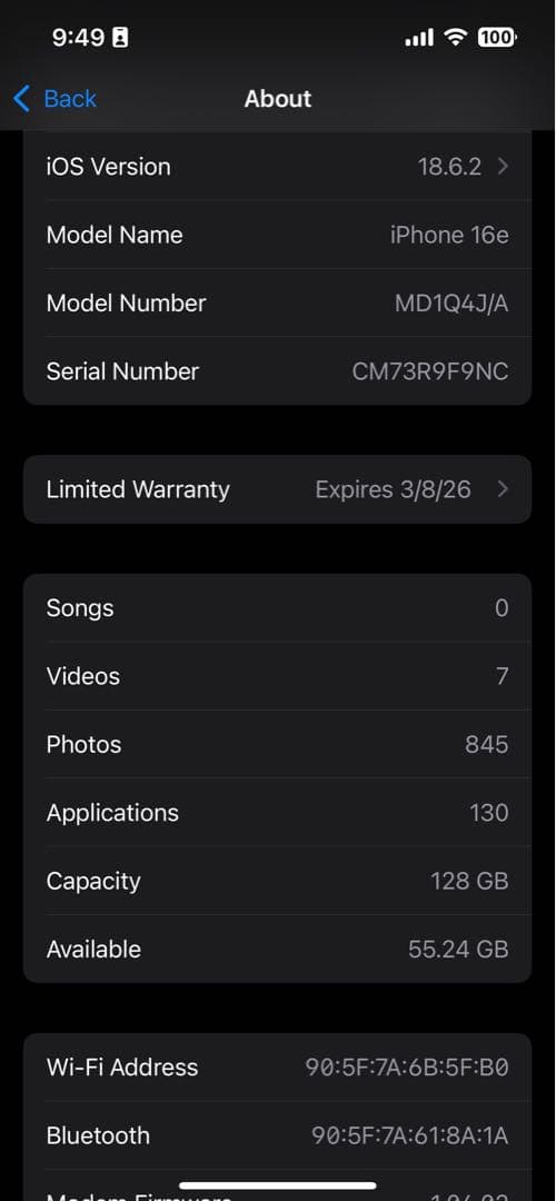 Apple iPhone 16e 128GB ブラック 黒 半年使用