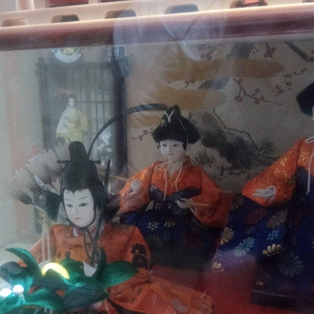 雛人形　ケース入り