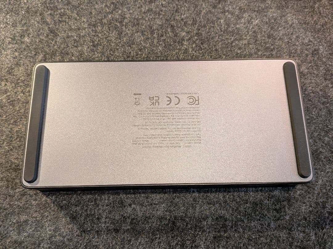 UGREEN Revodok Pro 209 ドッキングステーション