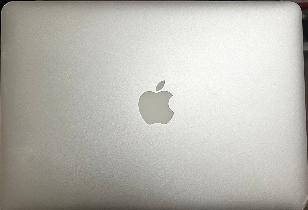 MacBook本体 MacBook Air 13in Early 2015 i5/8GB/251GB