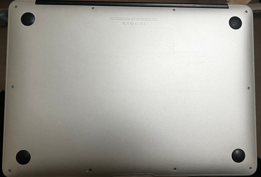 MacBook本体 MacBook Air 13in Early 2015 i5/8GB/251GB