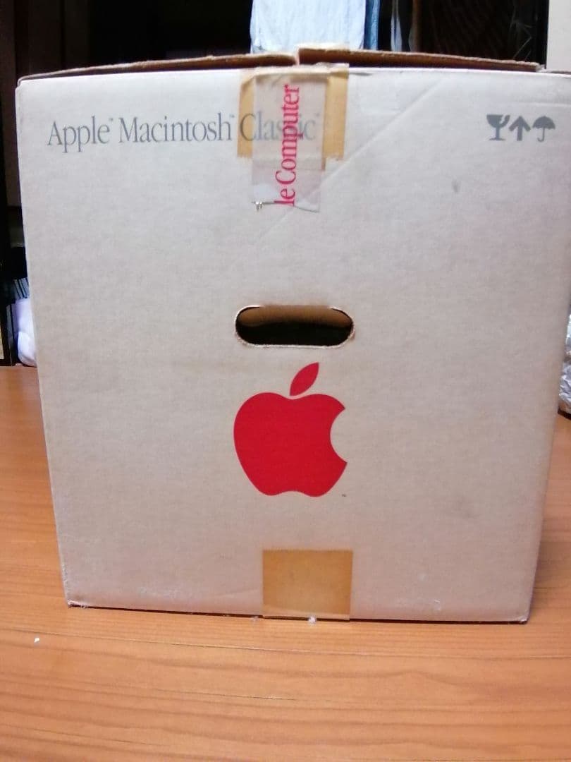 Apple Macintosh Classic デスクトップPC