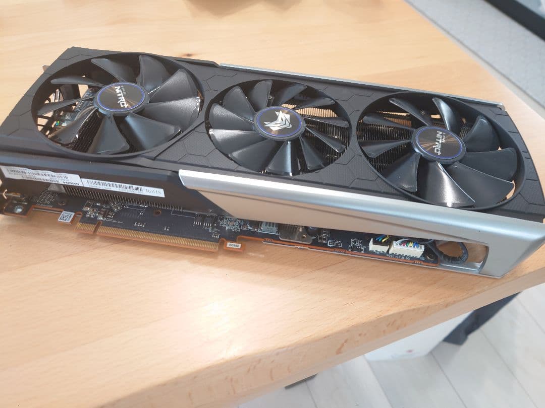 グラフィックボード・グラボ・ビデオカード RX5700XT Sapphire nitro+