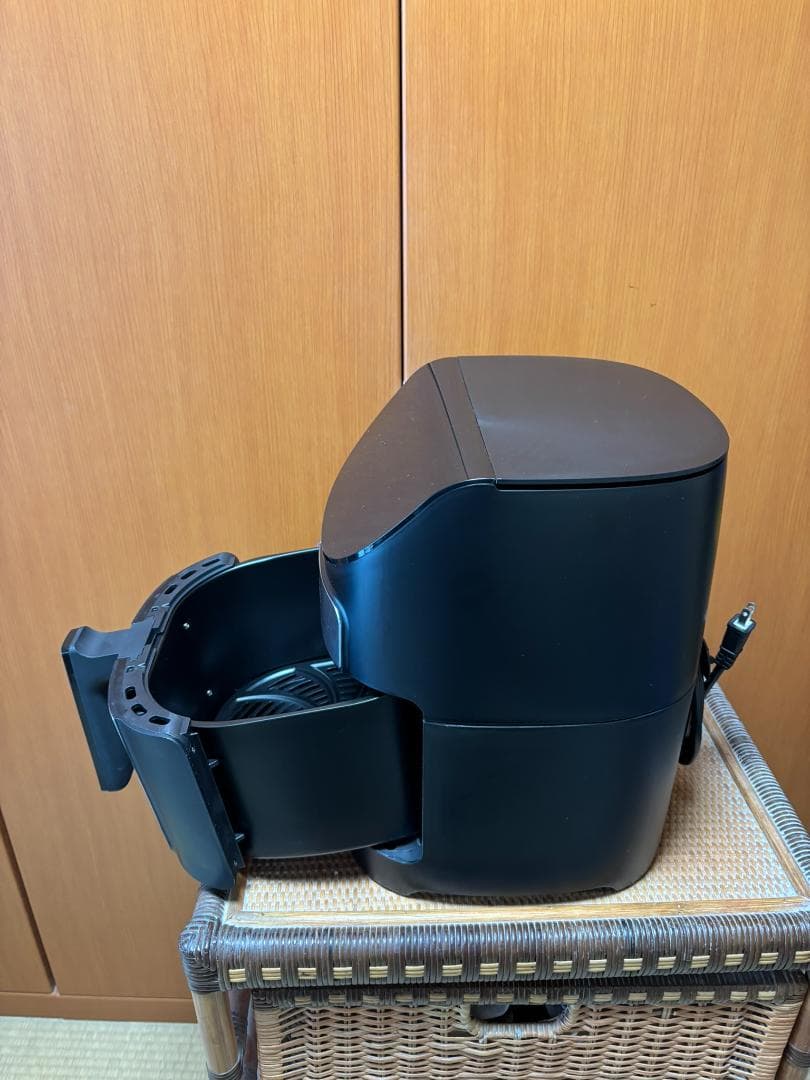 Gourmia　デジタルエアーフライヤー　GAF798 6.6L　未使用品