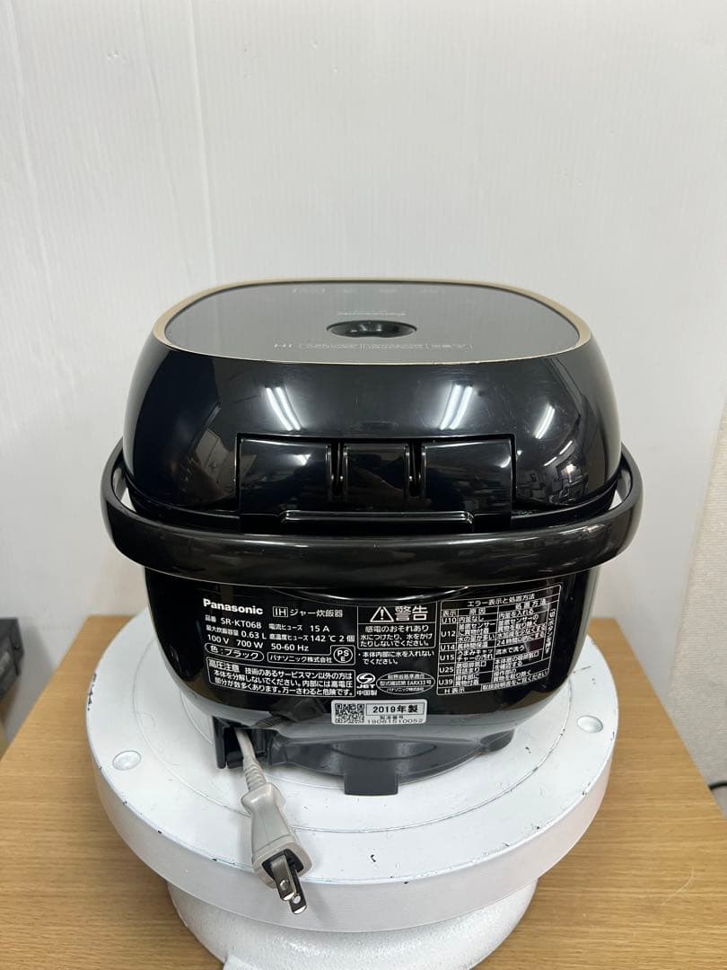 Panasonic IH炊飯器 SR-KT068（2019年製）ブラック