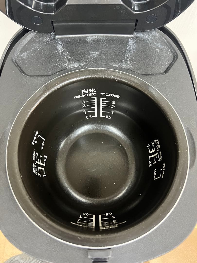 Panasonic IH炊飯器 SR-KT068（2019年製）ブラック