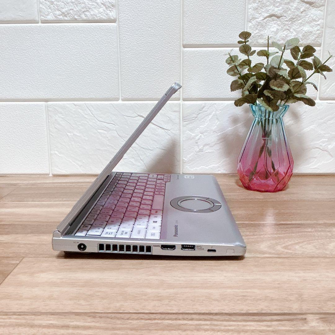 【美品】Let's note cf-sv9✨設定済✨SSD✨i5✨超軽量