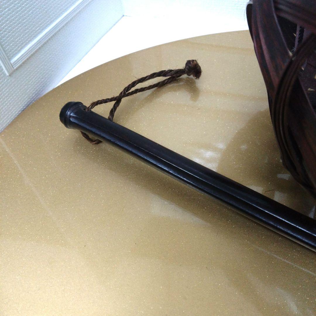 竹籠　吊り下げ花器　吊り下げ棒大小2本つき　日本伝統工芸