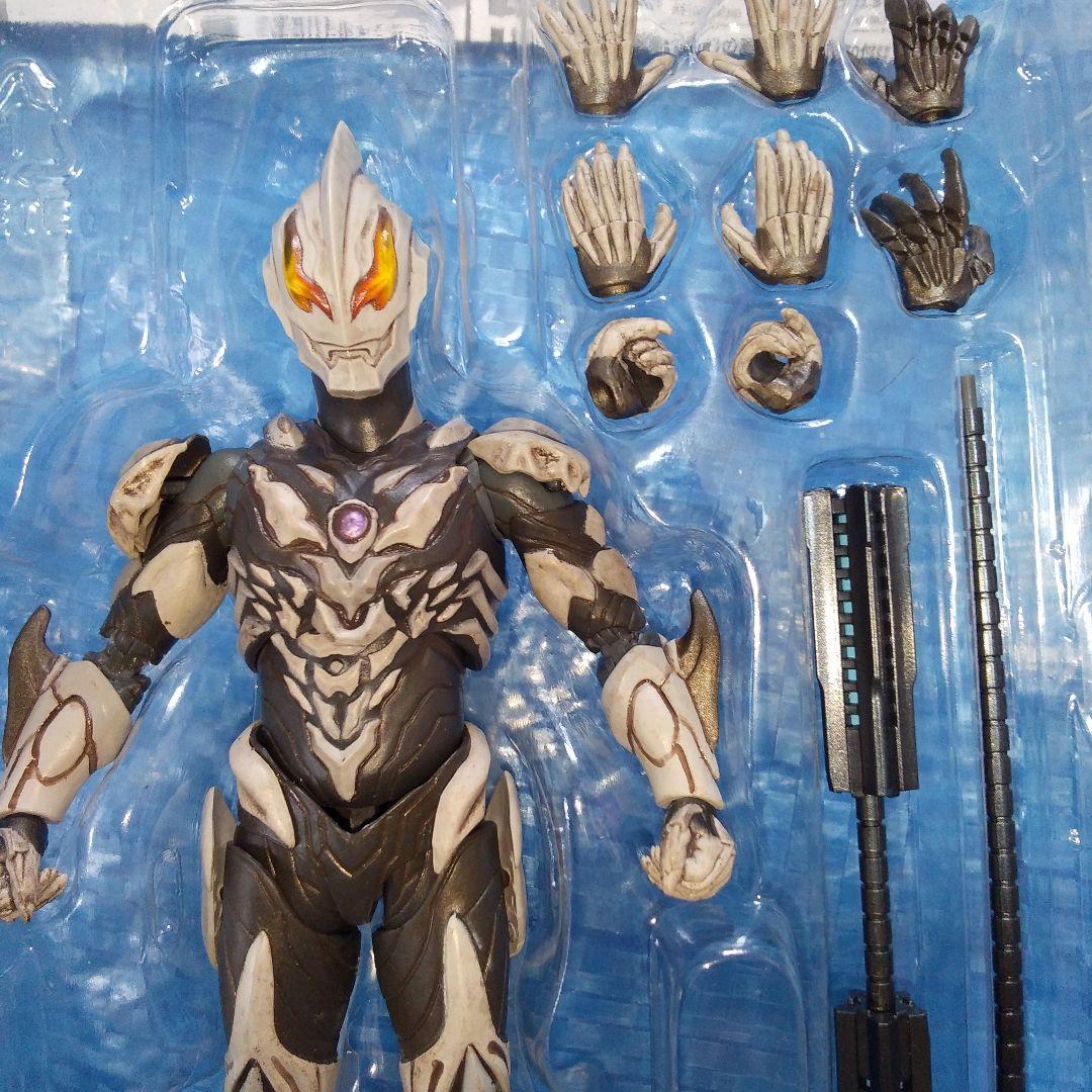 【処分品】S.H.Figuarts　ウルトラマンジード　セット