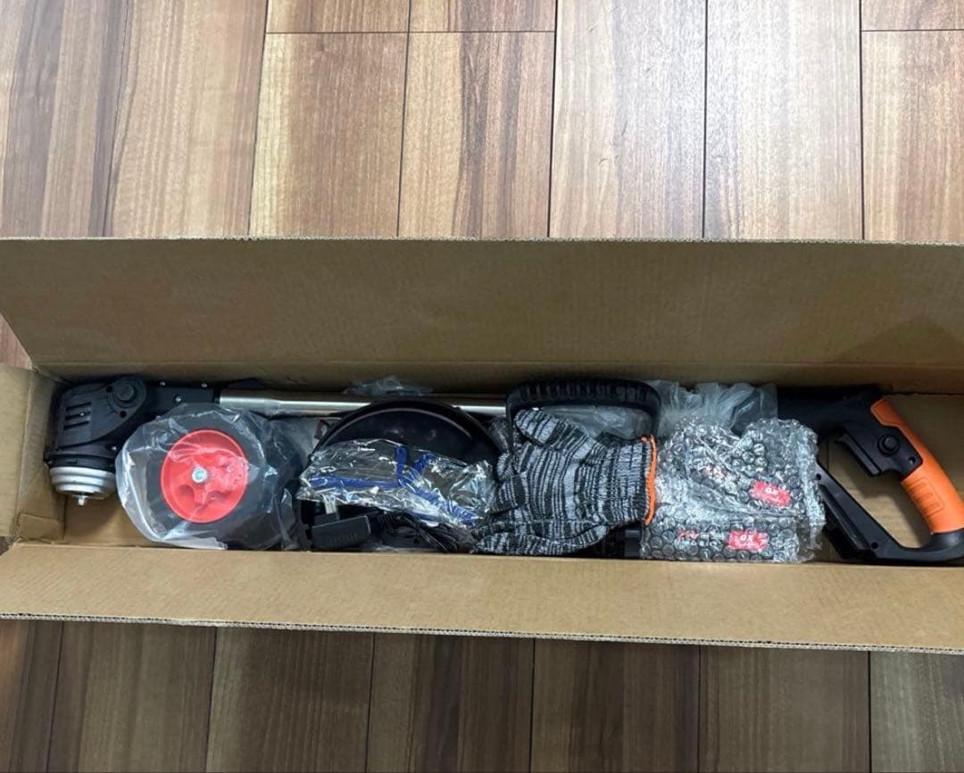 新品 充電式草刈機 1800W コードレス 強力 バッテリー付