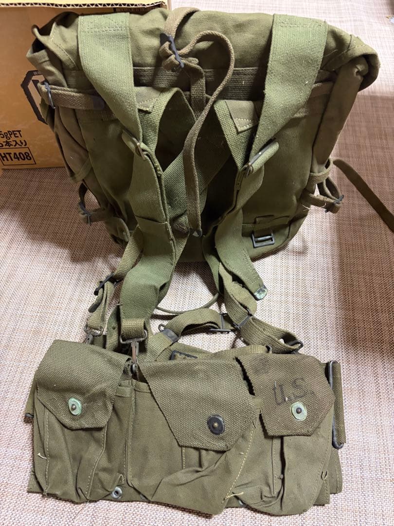 オリーブドラブ バックパック キャンバス