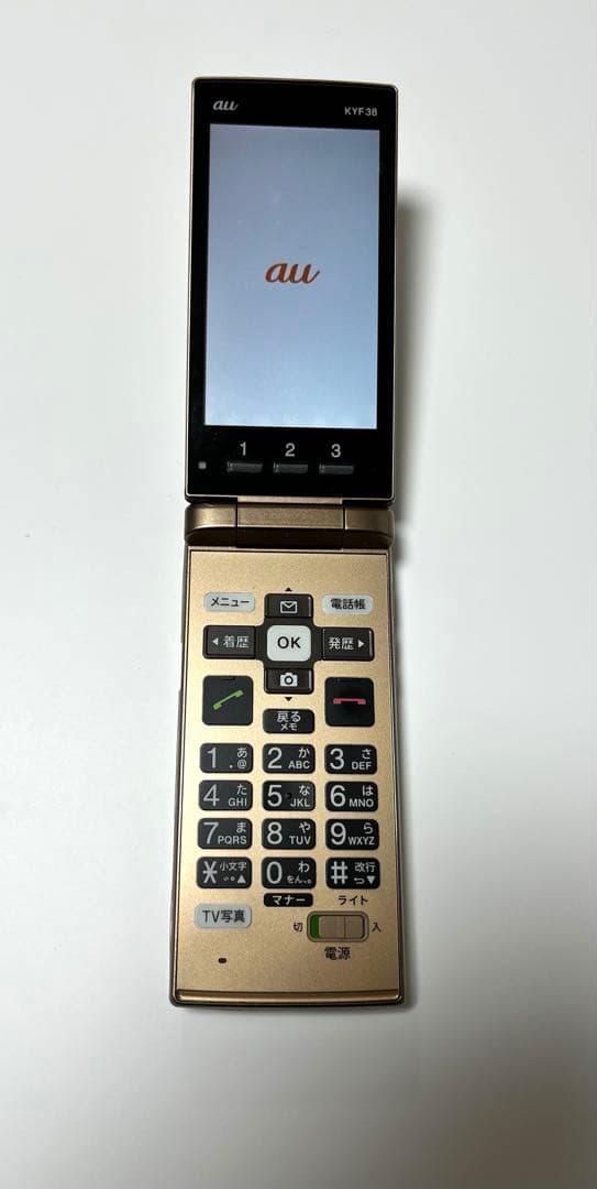 au かんたんケータイ KYF38 京セラ　初期化済み 動作確認済み 付属品あり