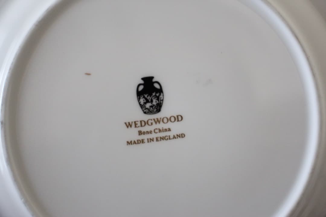 ウェッジウッド　パウダーブルー　果実　１５cmプレート　ペア