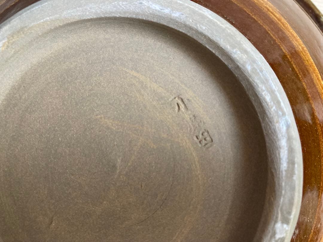 小鹿田焼　黒木昌伸窯　八寸皿　飛び鉋（フチに櫛目）　白