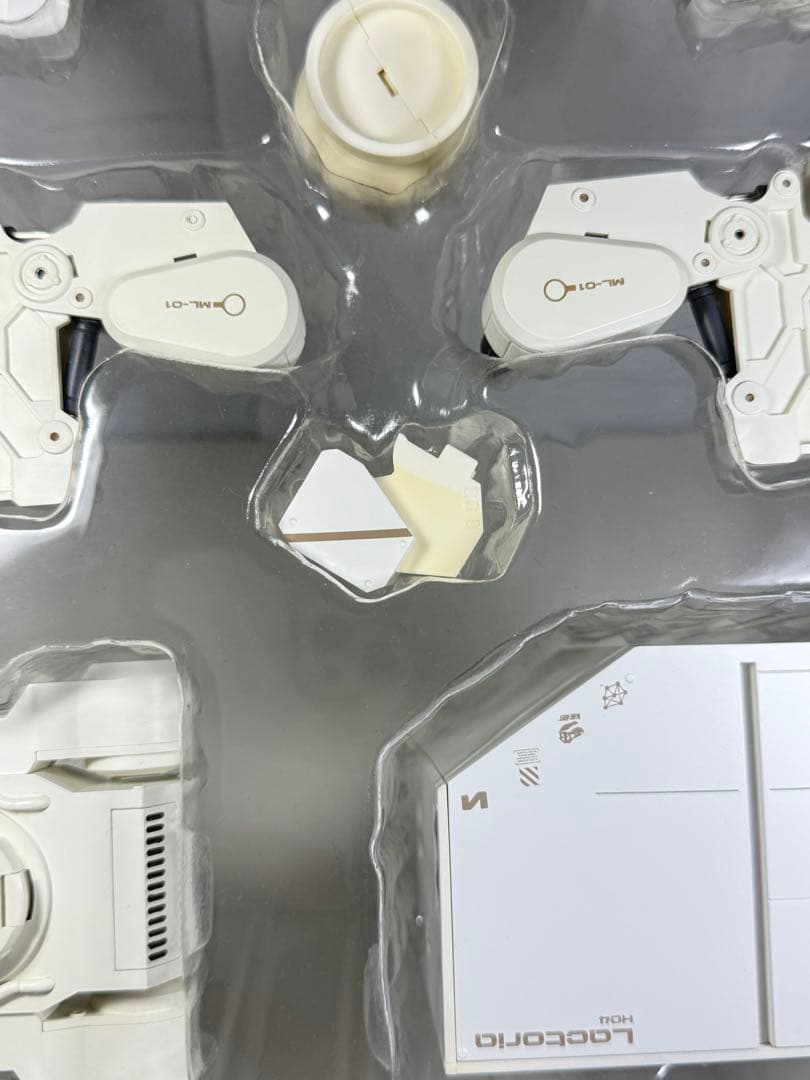 出雲重機　Probe20WT 1/12 ホワイト