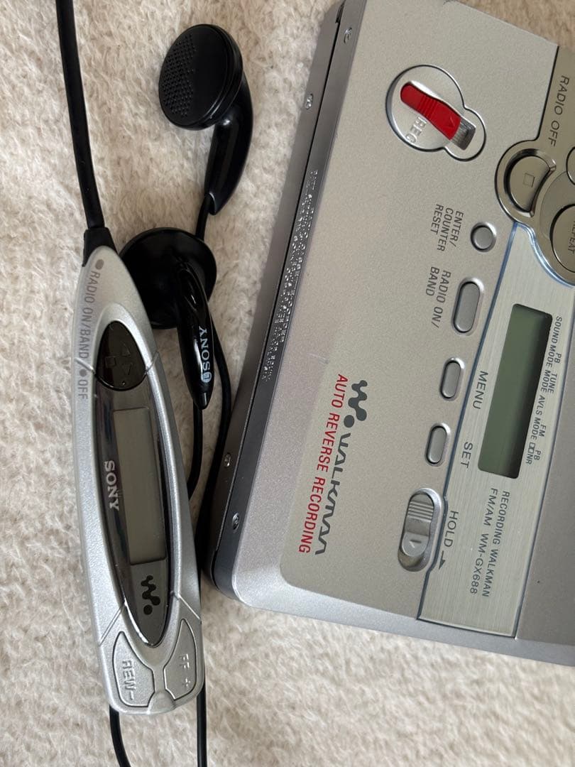 ジャンク　SONY WM-GX688 WALKMAN カセットレコーダー