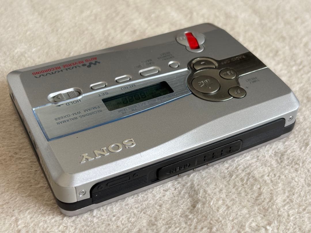 ジャンク　SONY WM-GX688 WALKMAN カセットレコーダー