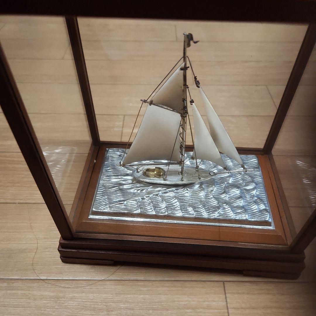 銀製ヨット模型 置物 ガラスケース付き