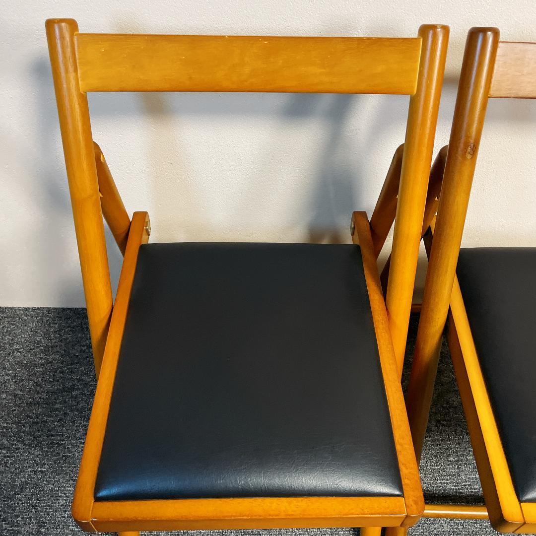 美品　２脚セット　不二貿易　折りたたみ椅子 合成皮革　フォールディングチェアー