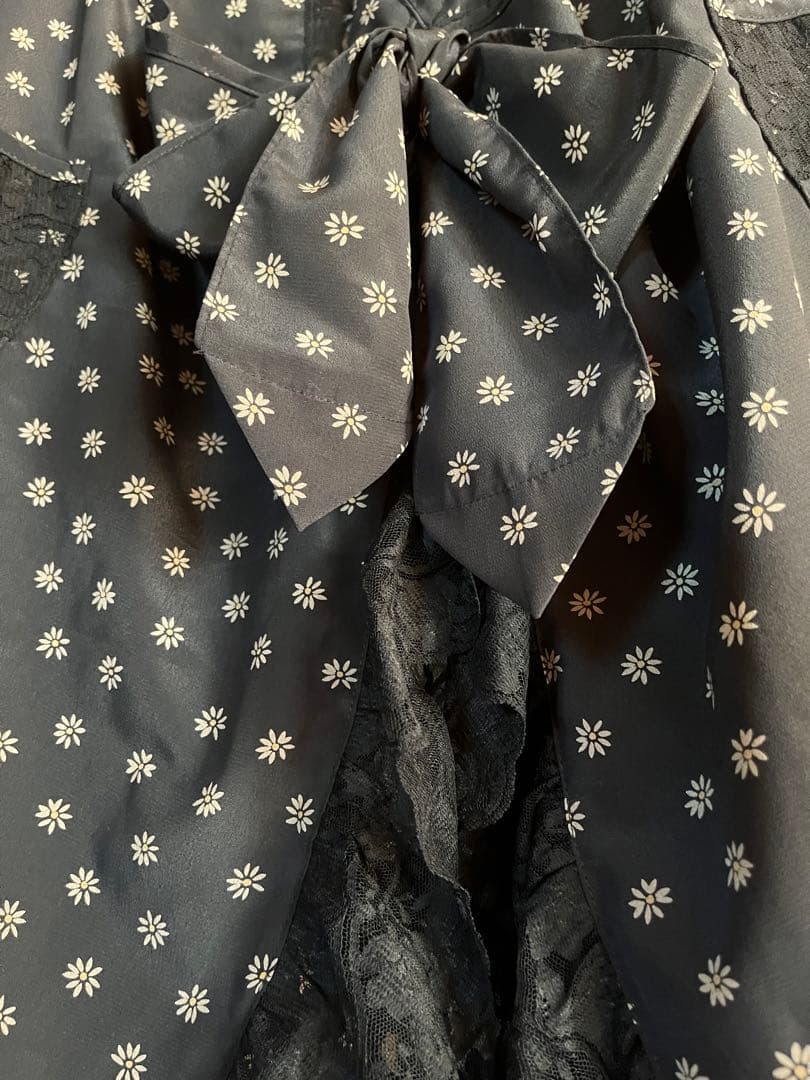 ヴィンテージ　Doll Houseドールハウス　エプロン　花柄　小花柄　ブラック