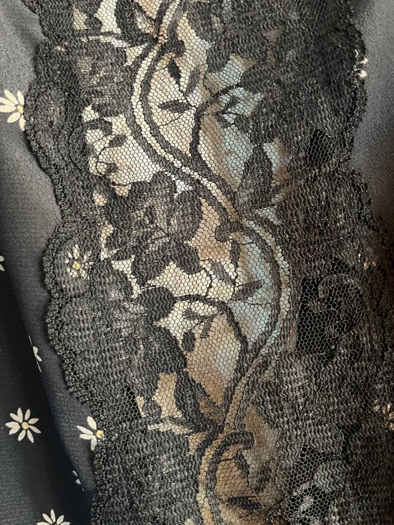 ヴィンテージ　Doll Houseドールハウス　エプロン　花柄　小花柄　ブラック