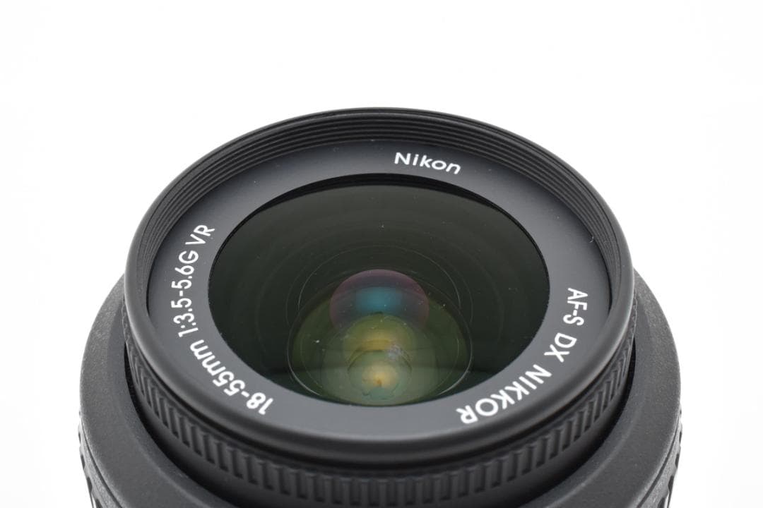 Nikon AF-S DX 18-55mm F3.5-5.6 G VR　A011