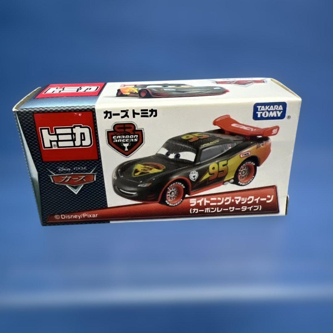 カーズトミカ　ライトニングマックィーン　カーボンレーサー　未開封新品
