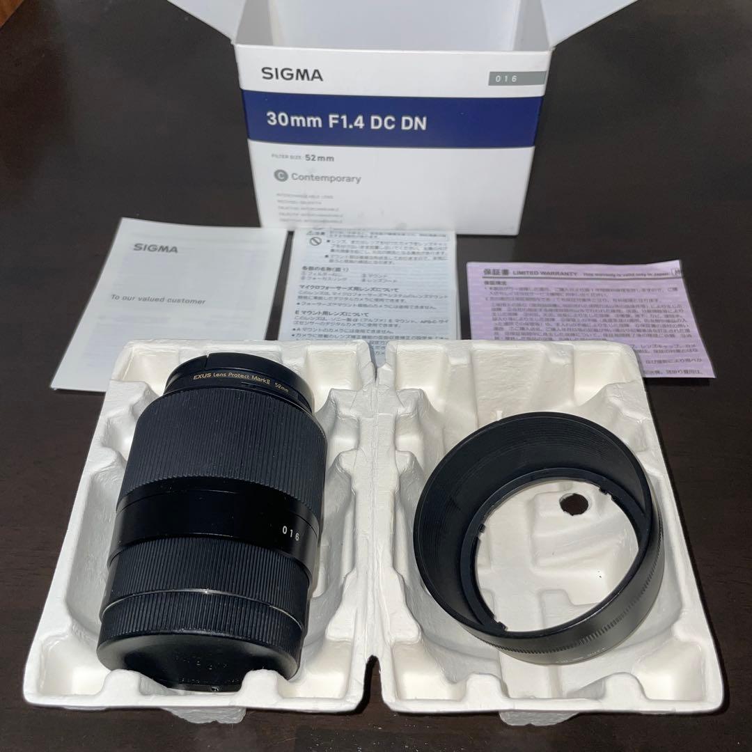 SIGMA 30mm F1.4 DC DN 単焦点レンズ　Eマウント