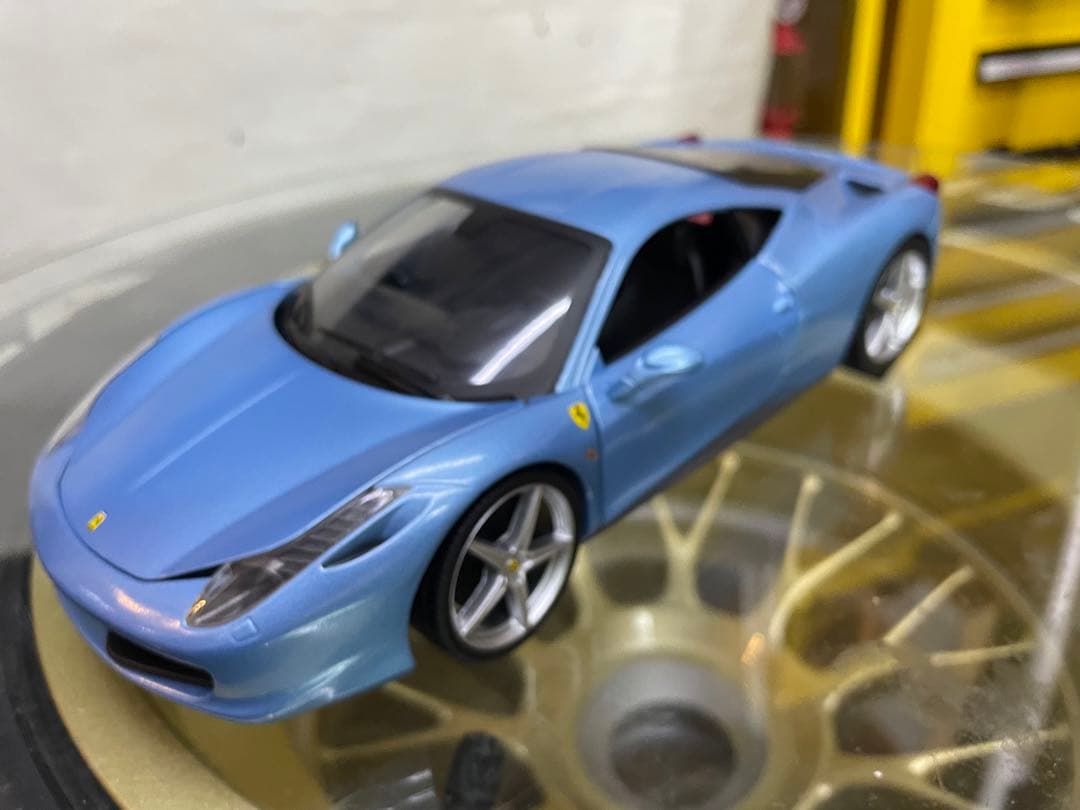 フェラーリ