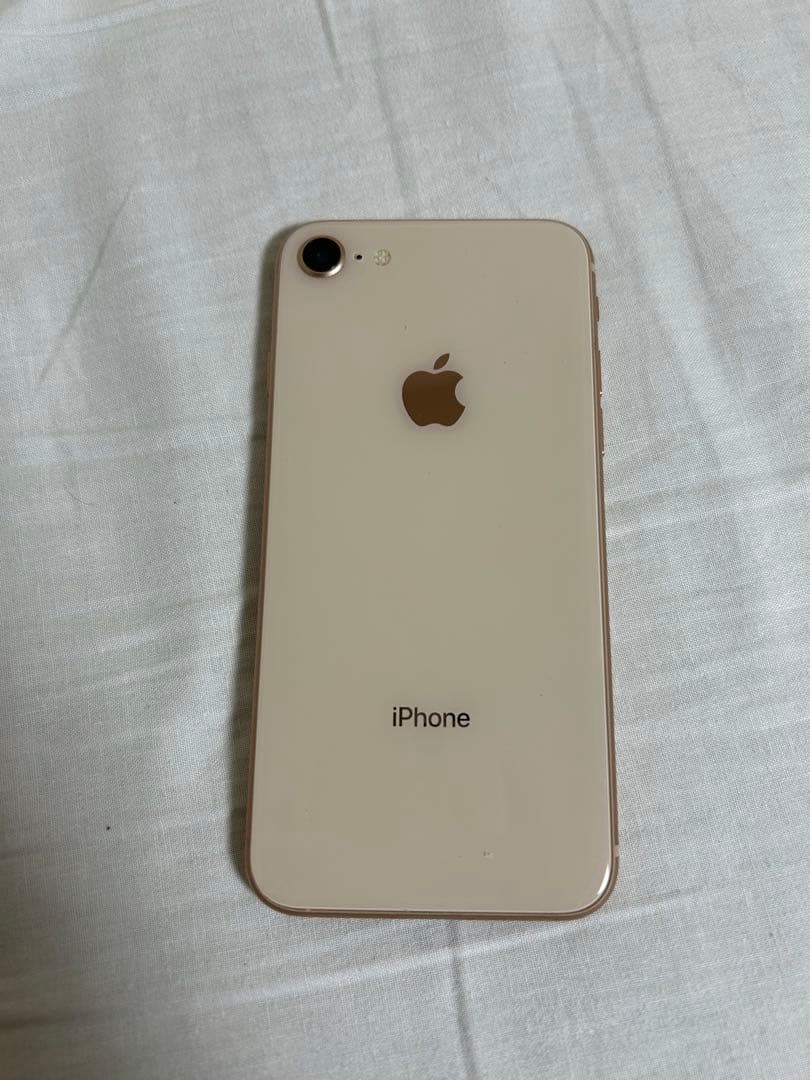 Apple iPhone 8 ゴールド