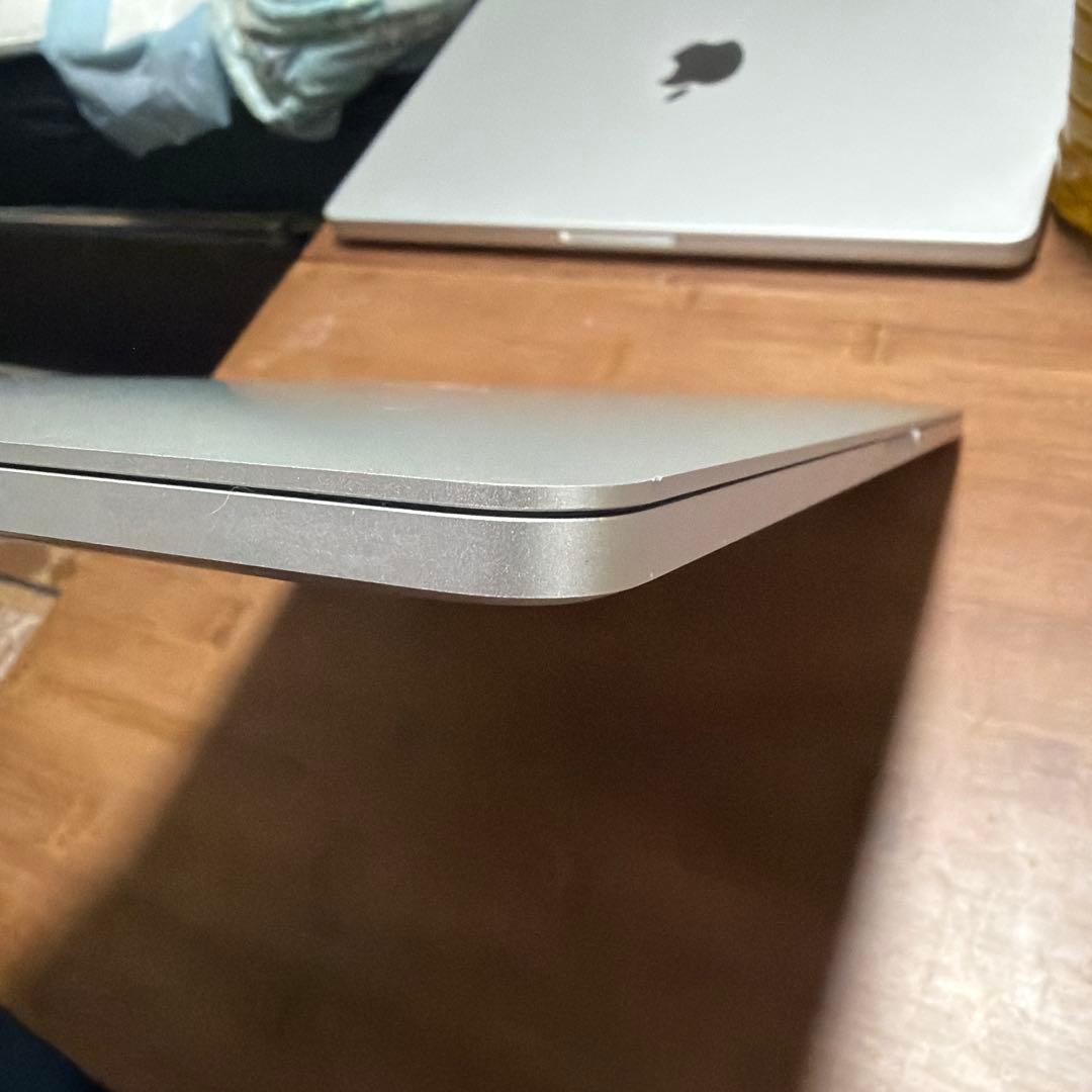 MacBookPro2020 M1 8+512 シルバー タッチバー 13インチ