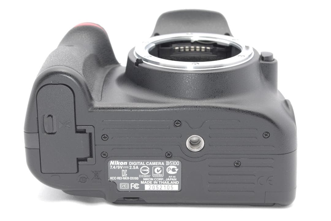 ✨訳あり・大特価✨Nikon D5100✨美品✨付属品あり✨動作品✨一眼レフ✨