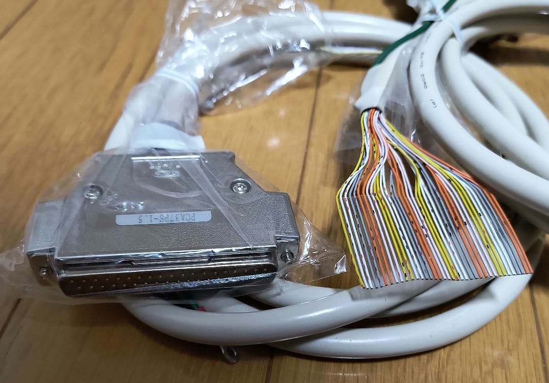 CONTEC製 PIO-24W(PM) PCMCIAカード型デジタル入出力