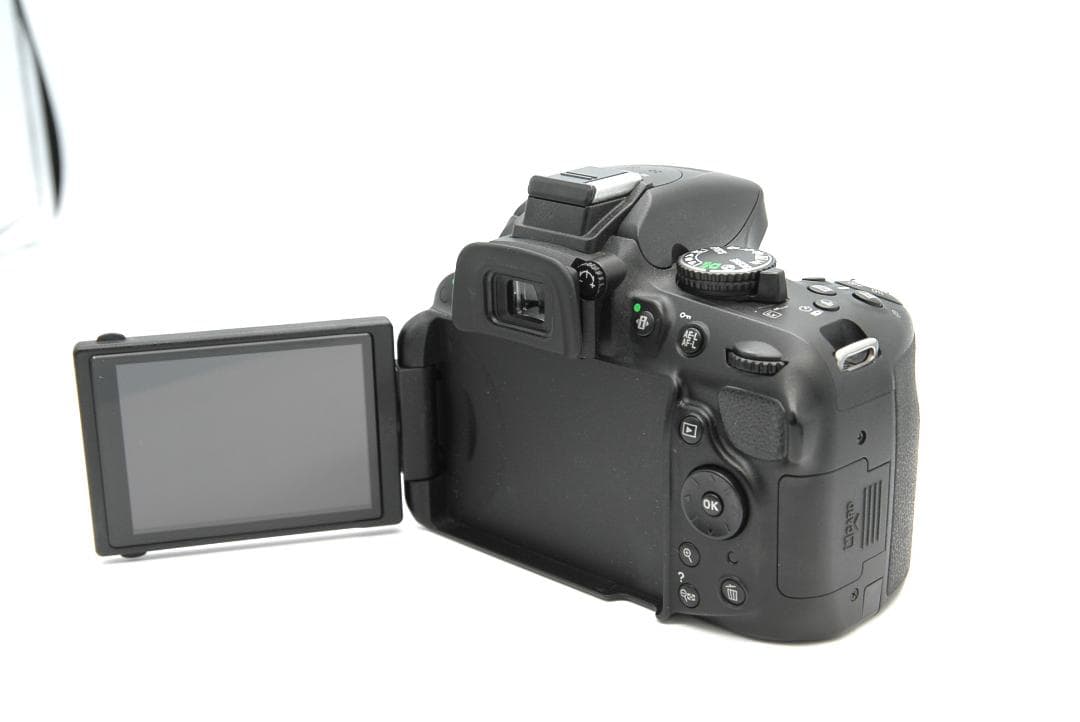 Nikon D5200 レンズキット シャッター数1.7万枚 動作◎ スマホ転送