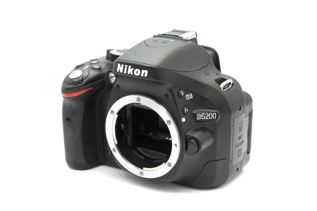Nikon D5200 レンズキット シャッター数1.7万枚 動作◎ スマホ転送