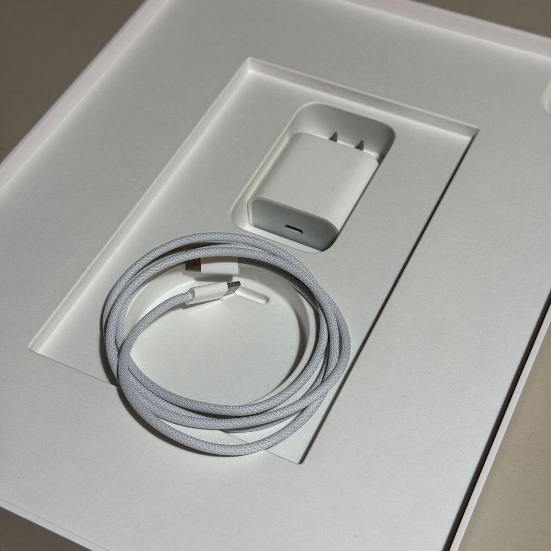 カ*ン様 iPadPro 256GB第5世代Cellular MagicKeyb