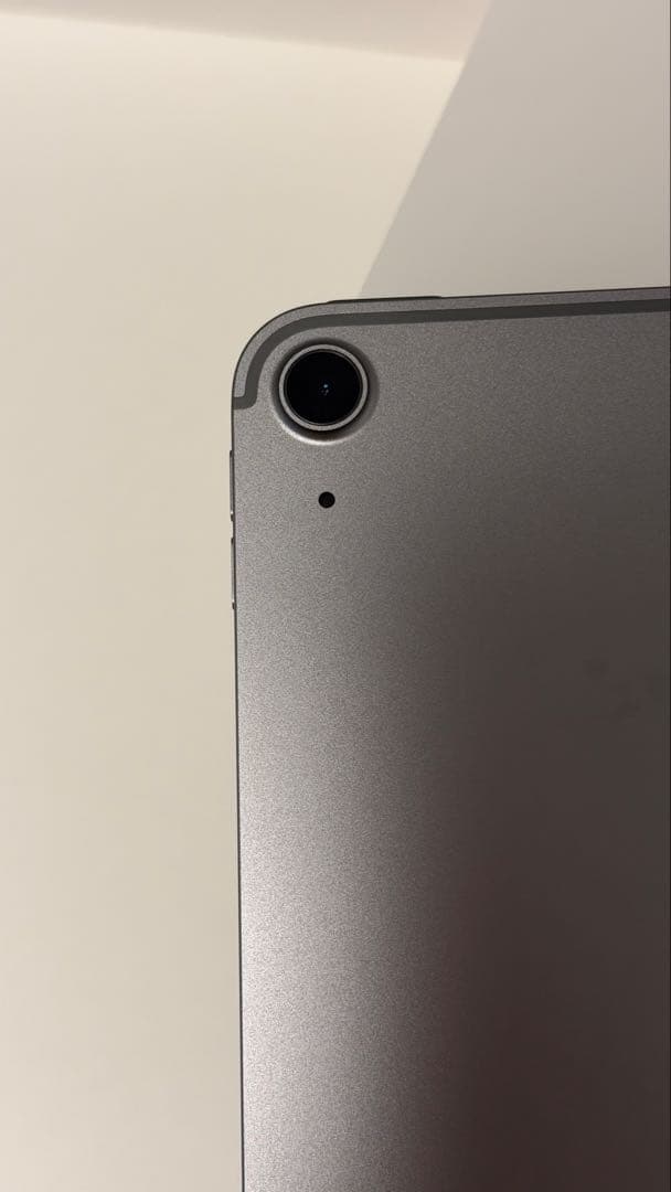 iPad Air (M2)第6世代　WiFi-Cellular　256GB