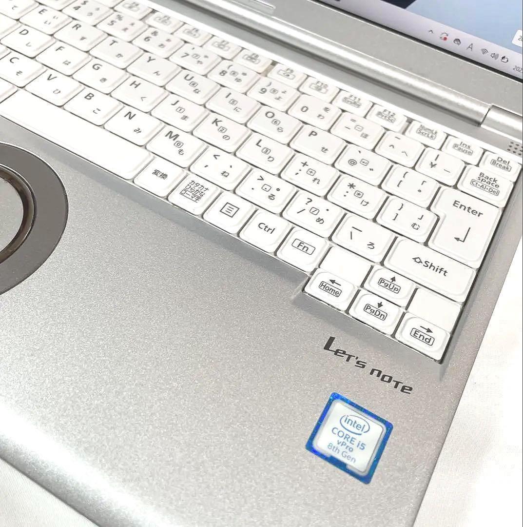 パナソニックレッツノートCF-SV7/SSD256/8 GB/ドライブR146