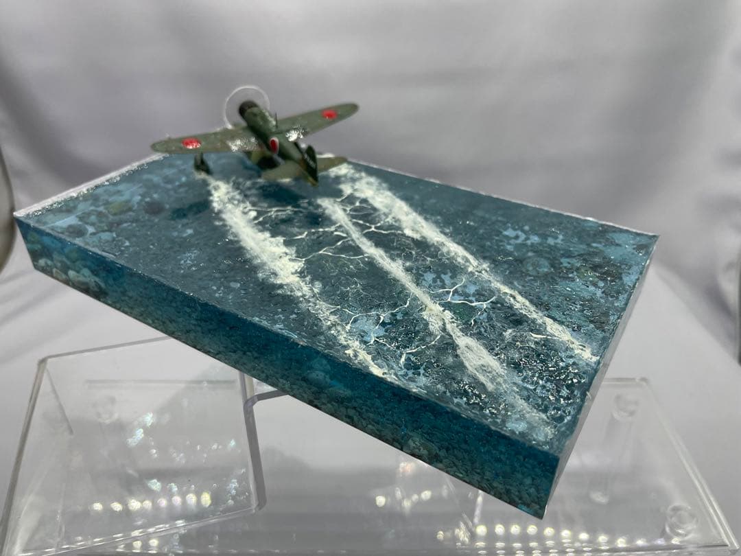 発進するニ式水上戦闘機 レジンジオラマ　機体変更可