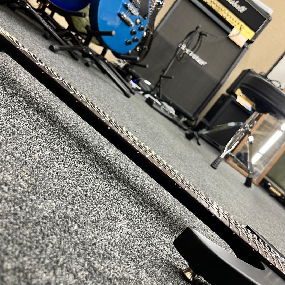 【11828】HEX GUITAR N400 BLACK ヘッドレスギター