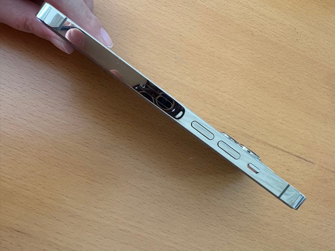 (つみに)Apple iPhone13Pro ゴールド美品SIMロックなし