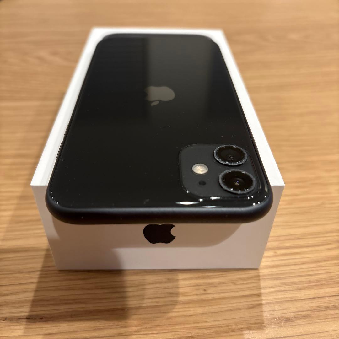 週末値下げ‼️Apple iPhone11BLACK 256GB 【液晶に黒い線】