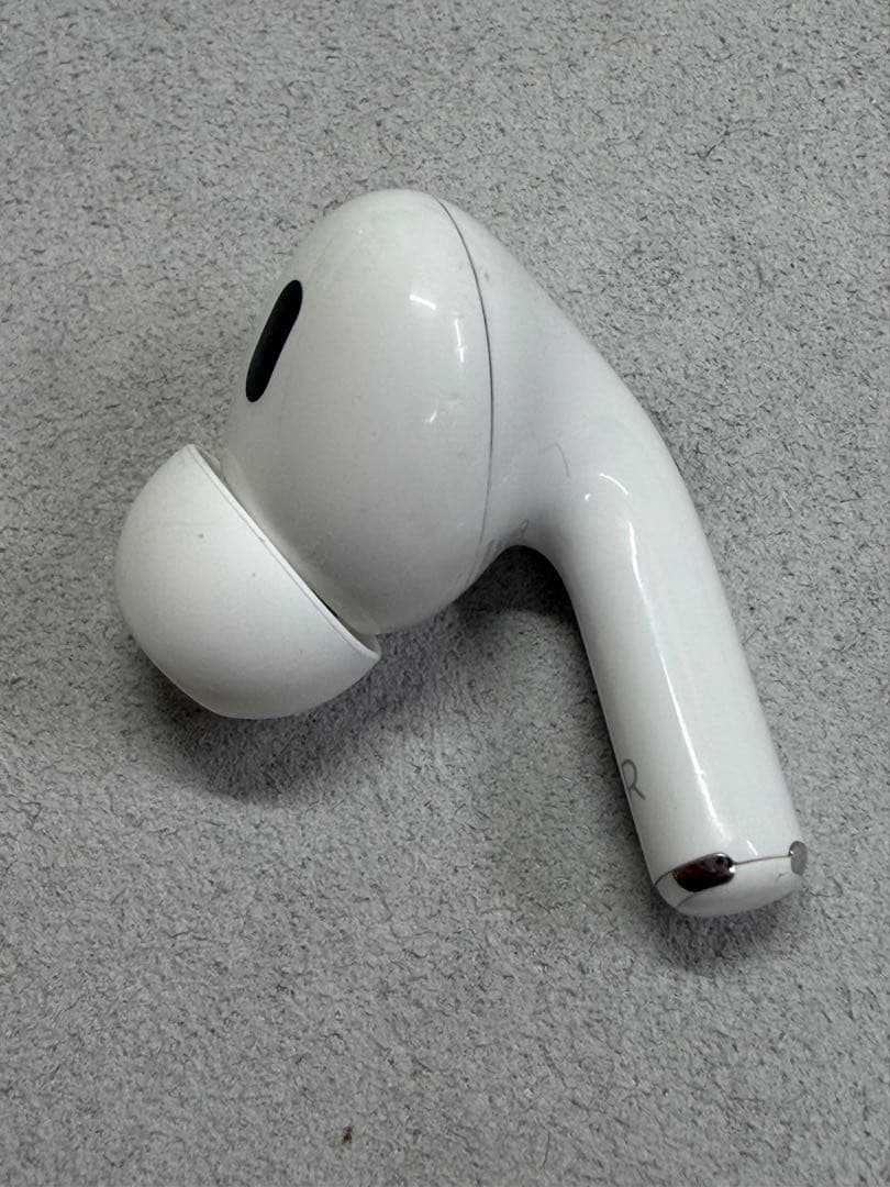 Apple AirPods Pro第2世代本体 ホワイト Lightning